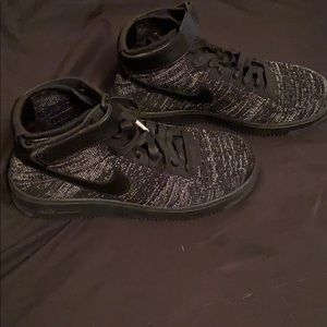 Like new Nike AF1s black sneakers